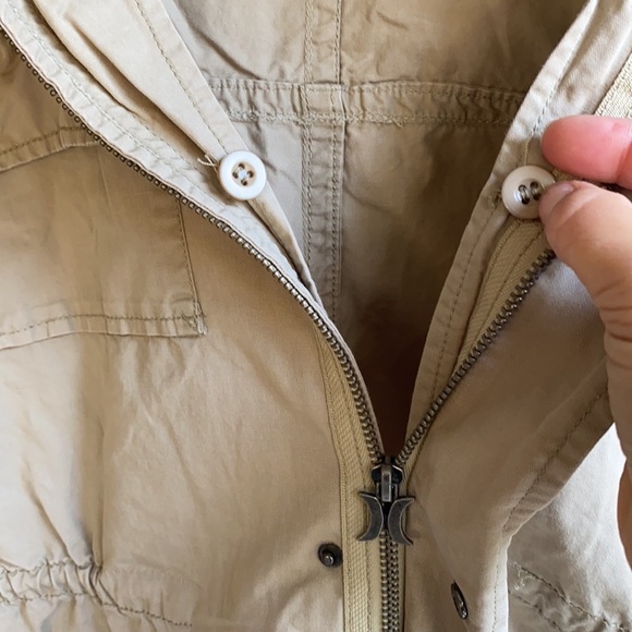 Hurley 2in1 Utility Jacket with Removable vest liner - Picture 12 of 17